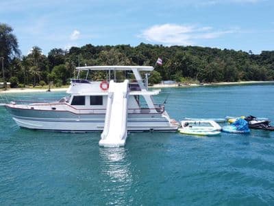 Grand Banks 53 Sambuca – private yacht charter Phuket