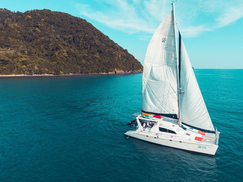 47 LP Catamaran – catamaran charter Phuket