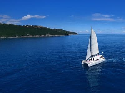 PEACHES Lagoon 421 – catamaran charter Phuket