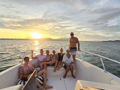 RAFIKI Sea Ray Express Speedboat – speedboat charter Phuket