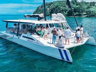 Satisfaction 55 Catamaran – private yacht charter Phuket