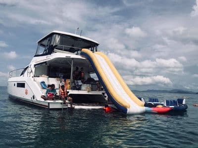 YATI Leopard 51 Power Catamaran – catamaran charter Phuket